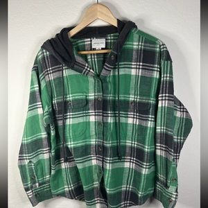 American Eagle Green Hooded Plaid Size M